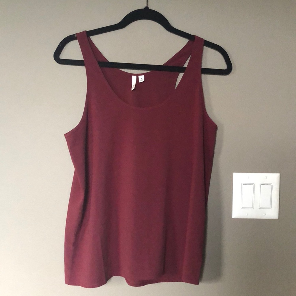 Maroon tank top